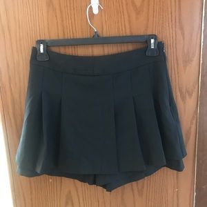Forever 21 Black Skirt/Short NWT